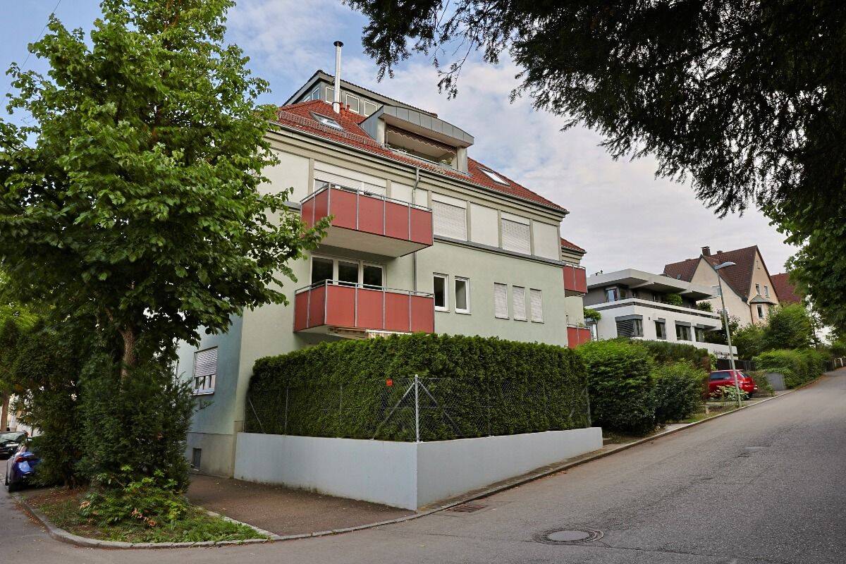 Grüne Idylle in Söflingen: Attraktive 2-Zimmer-Wohnung inklusive TG-Stellplatz!, 89077 Ulm (Söflingen Weststadt)