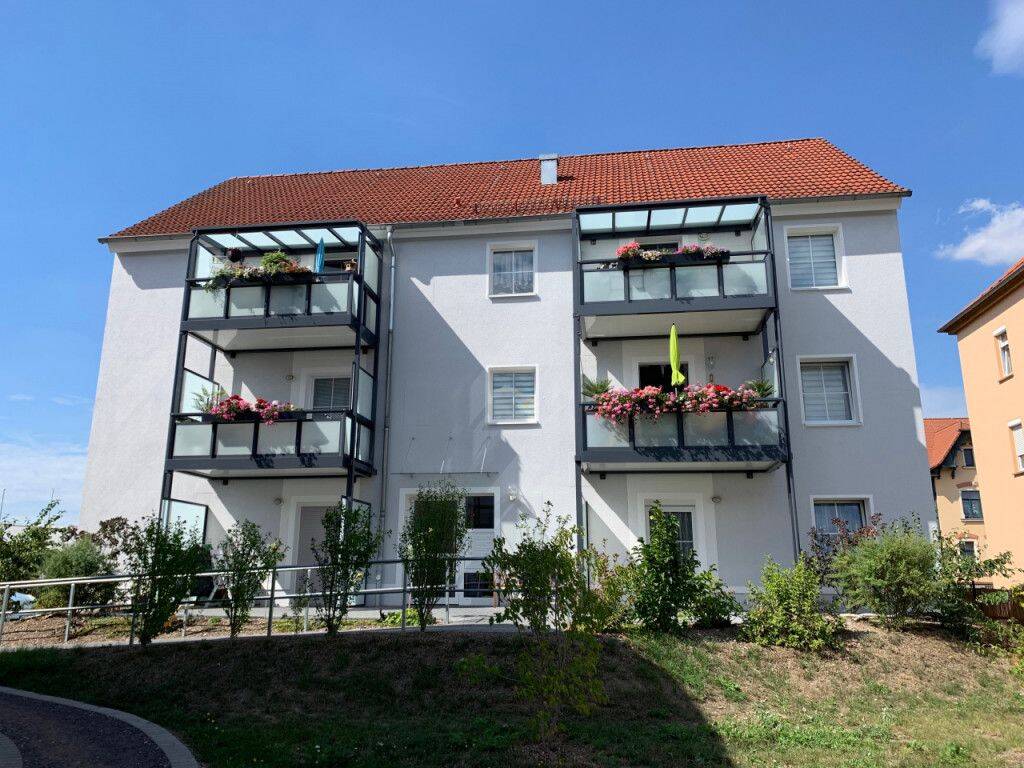2-Raumwohnung, mit super Ausblick, Fahrstuhl, sonniger Balkon, 4613 Lucka