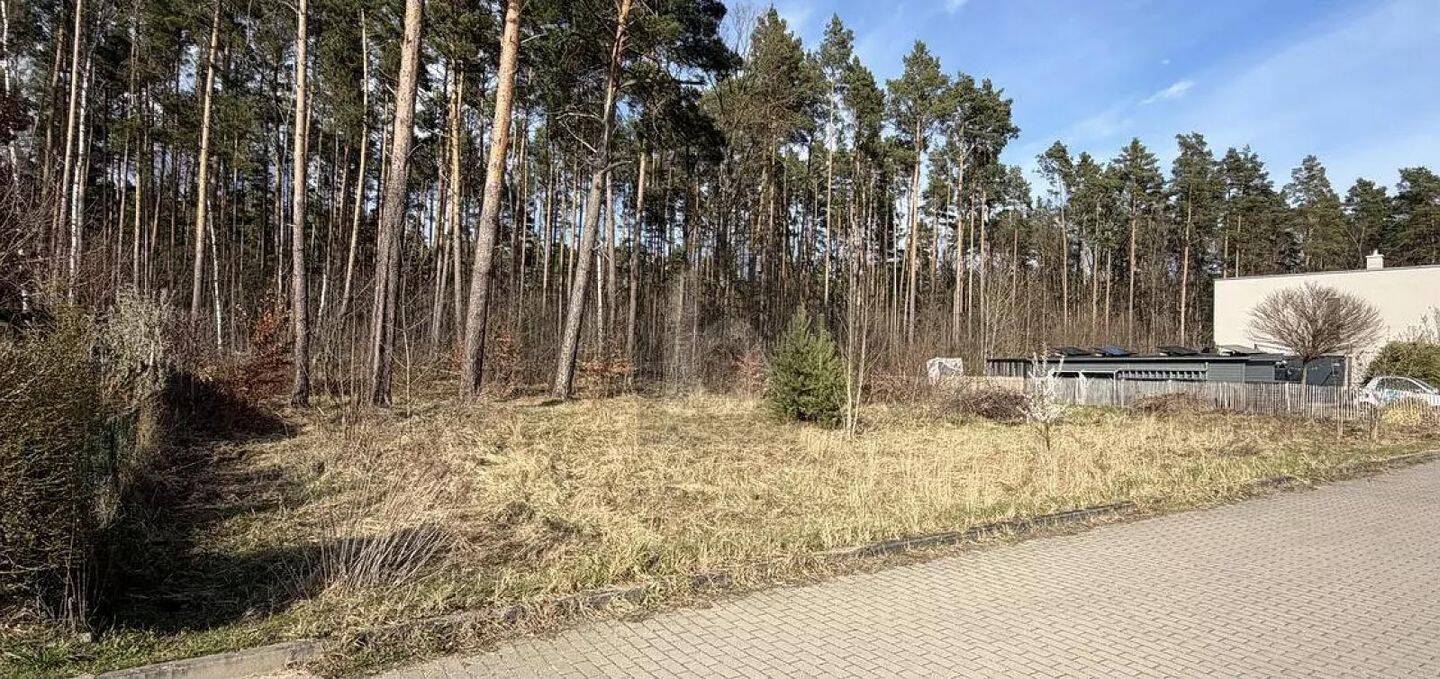 EXCLUSIV UND VOLL ERSCHLOSSEN, 16556 Hohen Neuendorf