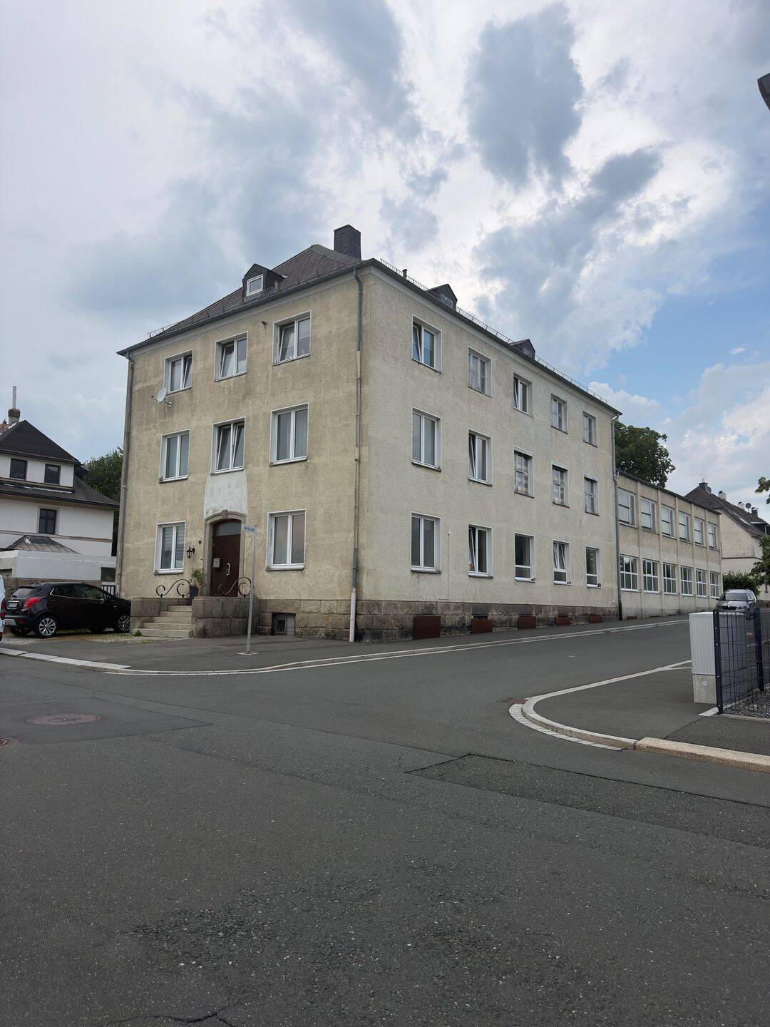Wohn- und Geschäftshaus mit großem Entwicklungspotenzial in Helmbrechts, 95233 Helmbrechts