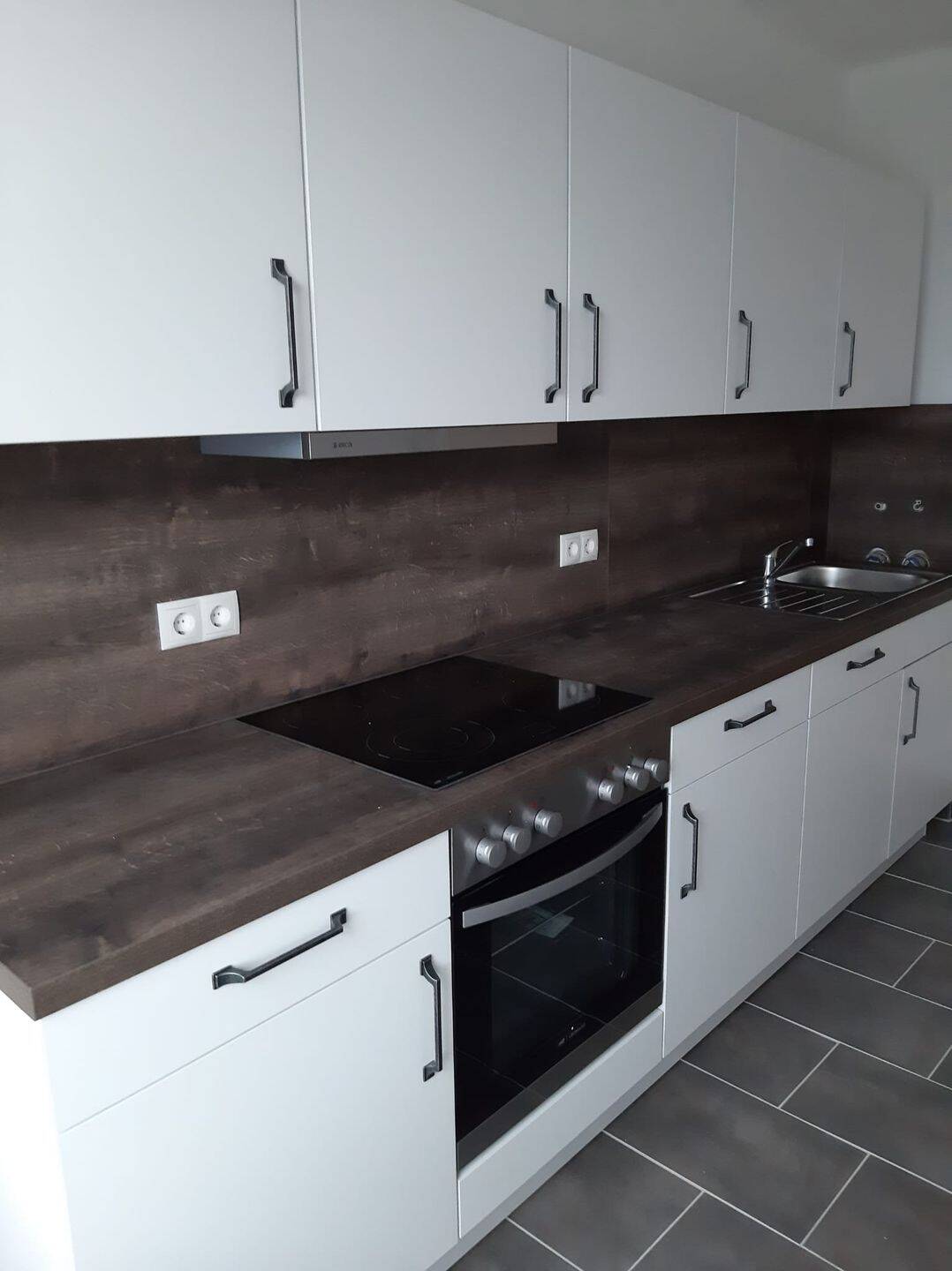 Moderne 2 Zimmer Whg, Kirchditmold, Kassel, 34130 Kassel (Harleshausen Kirchditmold)