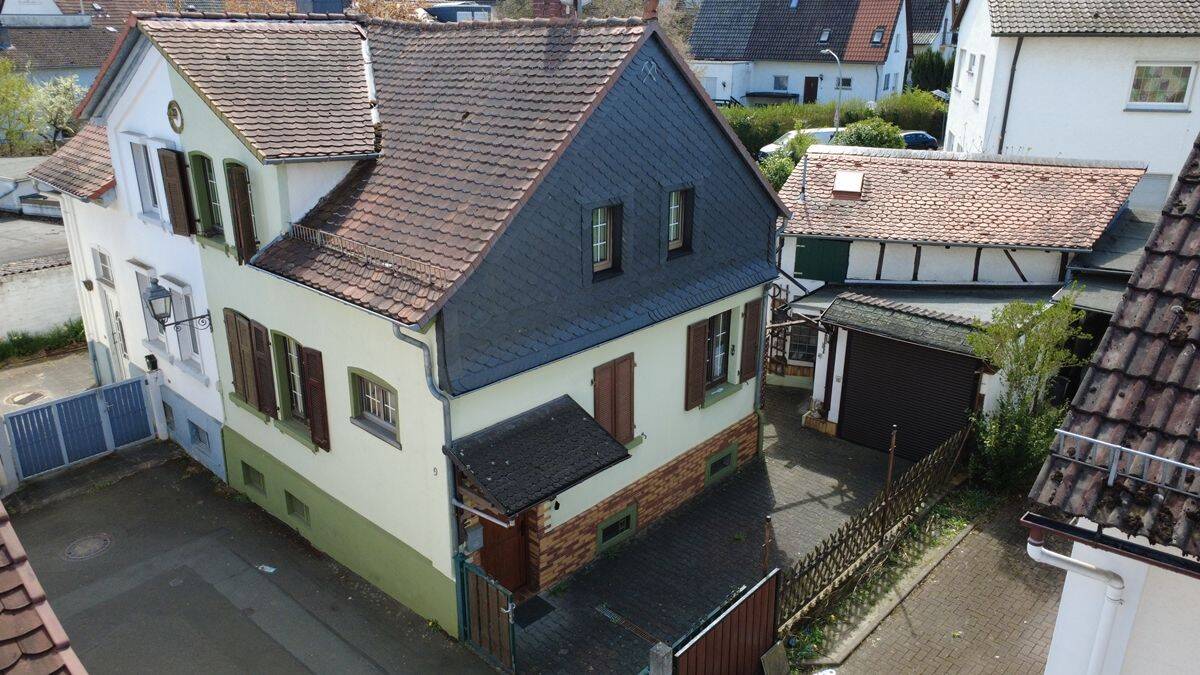 Bad Homburg – Kirdorf: Die alternative zur Wohnung! Altstadthaus oder in die Zukunft!, 61350 Bad Homburg v.d. Höhe