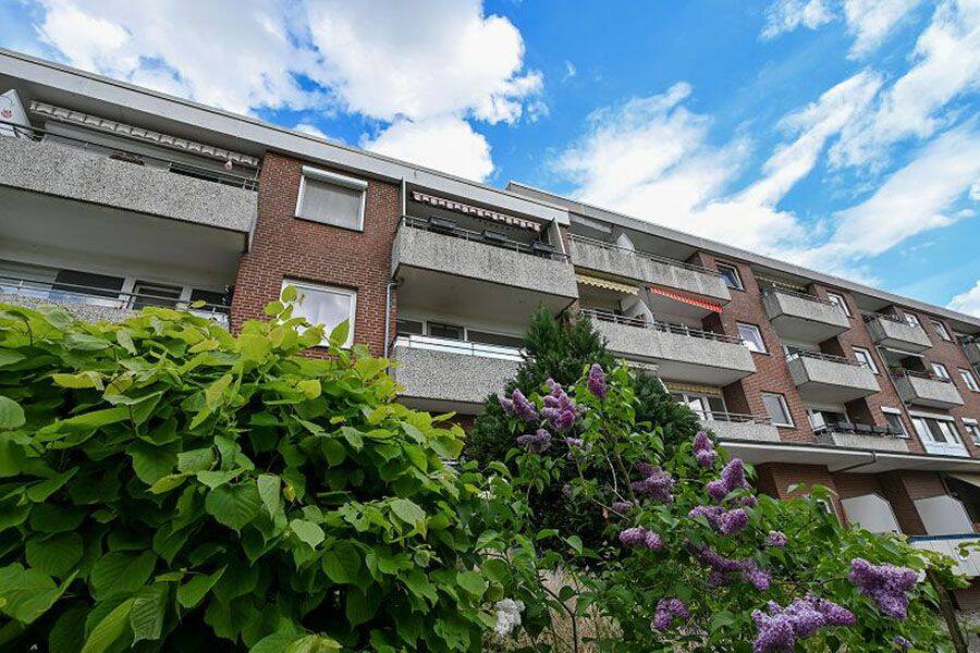 Handwerker aufgepasst! Gemütliche Dreizimmerwohnung mit Loggia!, 23611 Bad Schwartau
