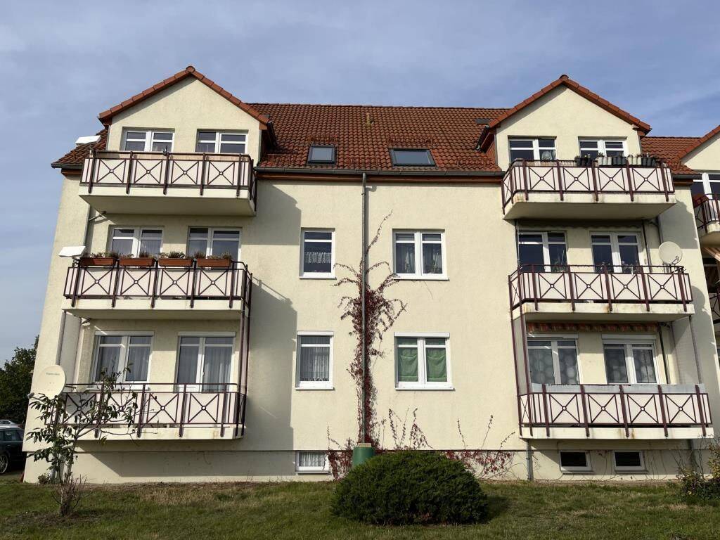 Deine neue Adresse wartet schon. / Your new home address is already waiting for you., 4687 Trebsen/Mulde