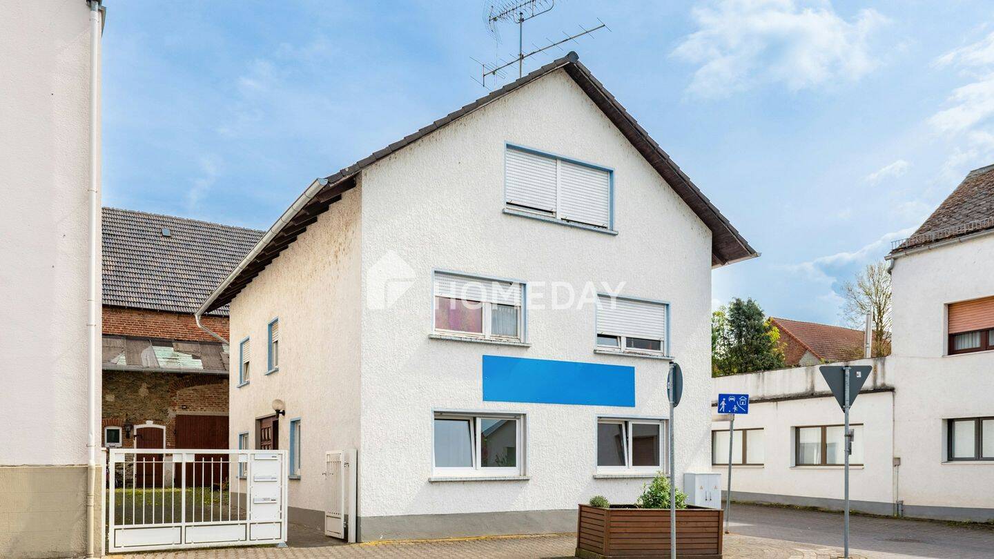 Mehrfamilienhaus mit Ausbaupotenzial, Scheune & ca. 29.000 € Mietpotenzial, 65594 Runkel