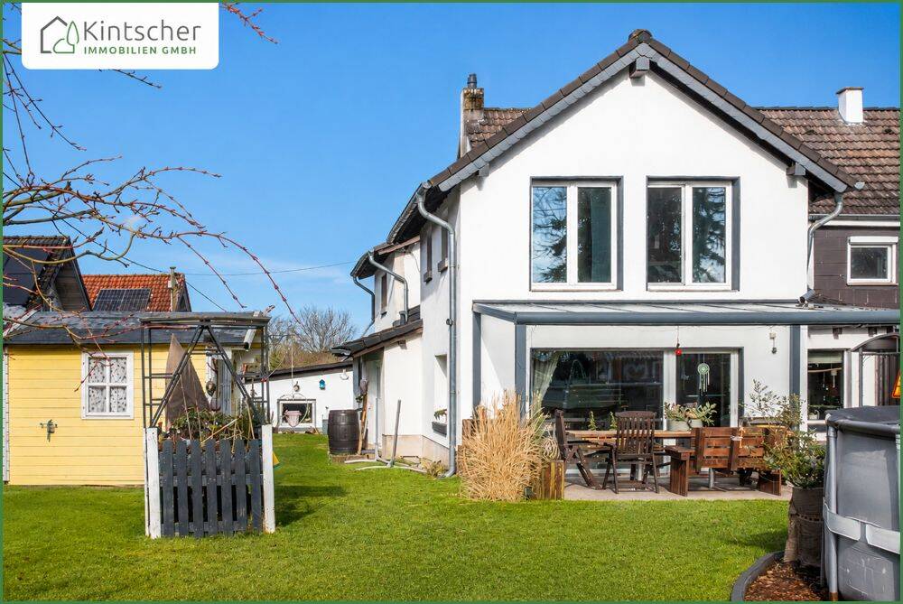 Einfamilienhaus mit integriertem Apartment /Werkstatt/Garage/ Stellplätze – Berringhausen Burscheid, 51399 Burscheid
