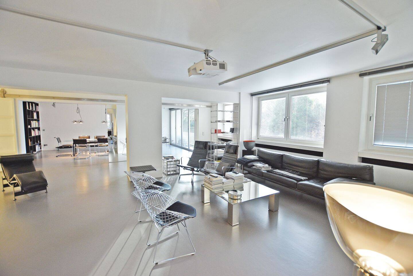 Stilvolles Wohnen in Düsseldorfer Bestlage, 40545 Düsseldorf (Oberkassel)