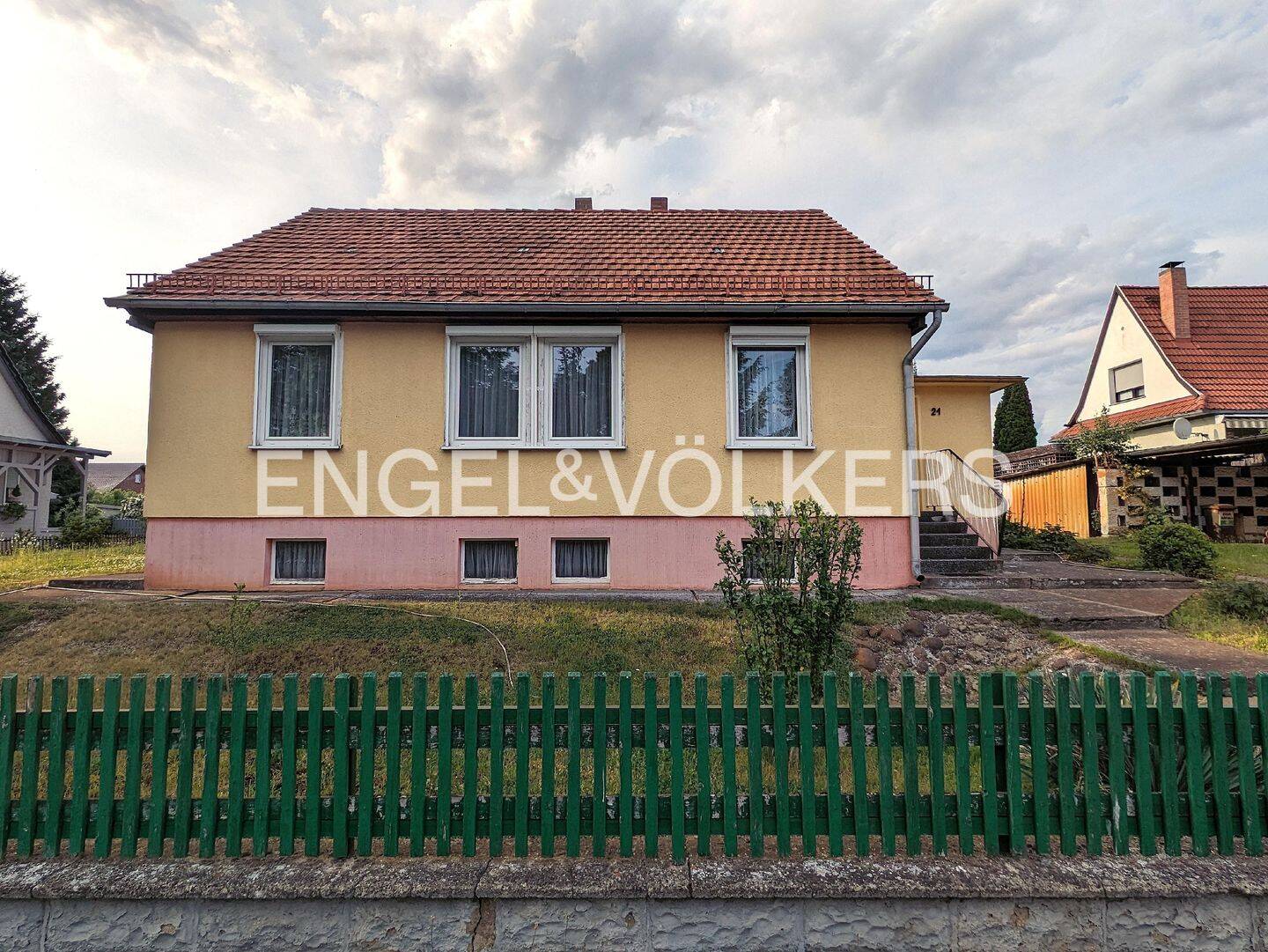 Einfamilienhaus und großzügiges Grundstück mit viel Potenzial in begehrtester Lage von Lübben, 15907 Lübben (Spreewald)