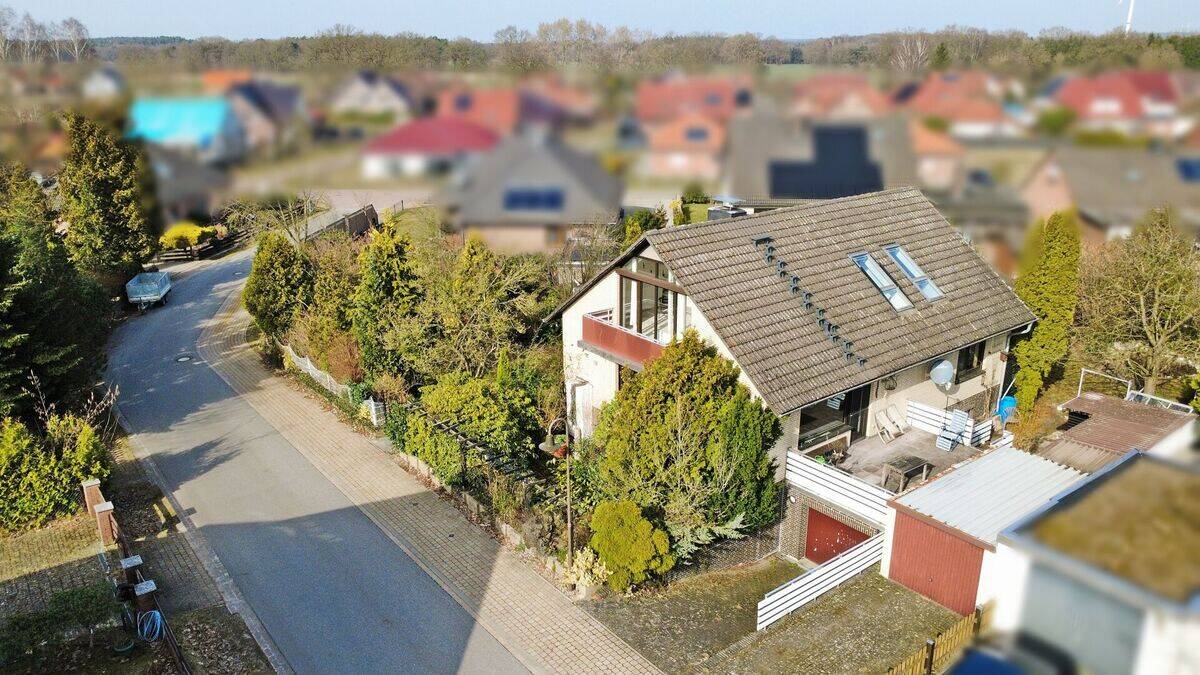 Gepflegtes Einfamilienhaus in 27336 Häuslingen, 27336 Häuslingen