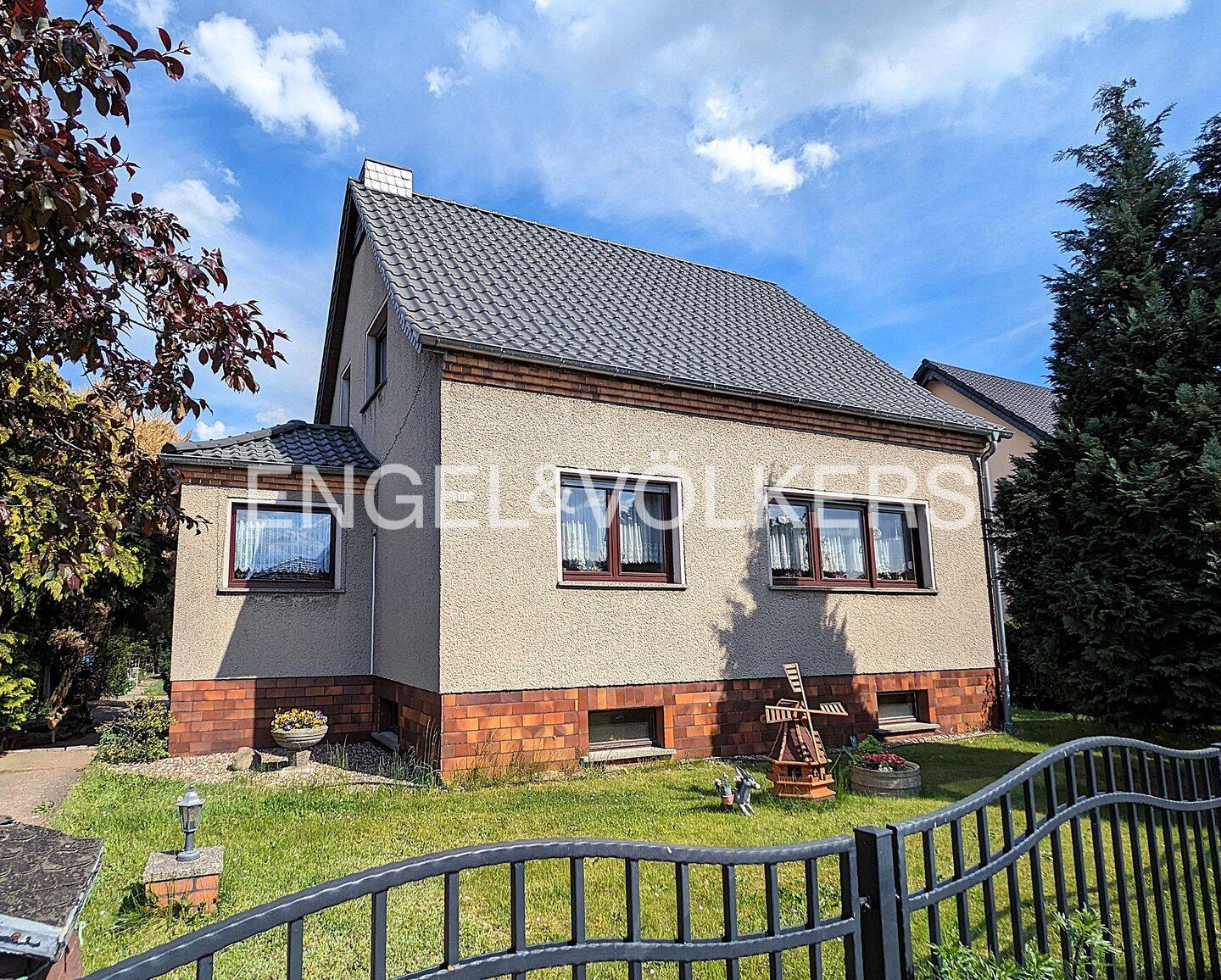 Großzügiges Einfamilienhaus mit traumhaftem Grundstück in beliebter Lage, 3051 Cottbus (Gallinchen Groß Gaglow Kahren Kiekebusch)