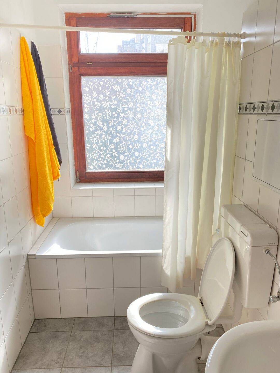 Großzügige 3-Zimmer-Wohnung mit Balkon im Herzen Göttingens – alles fußläufig erreichbar, 37073 Göttingen