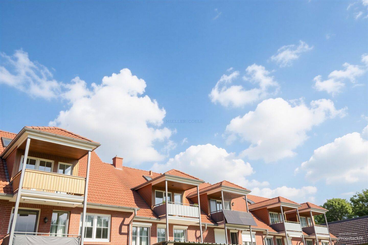 Charmante Maisonette-Wohnung in ruhiger Lage – mit Balkon, Carport, 28876 Oyten