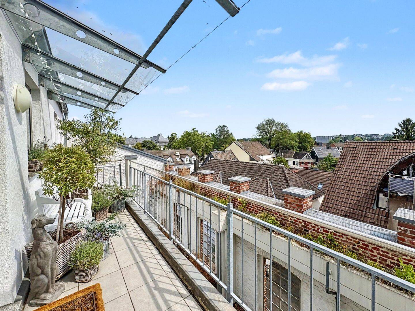 Stilvolles 2,5-Zimmer-Penthouse mit Dachterrasse im Herzen von Haan – denkmalgeschütztes Ensemble, 42781 Haan