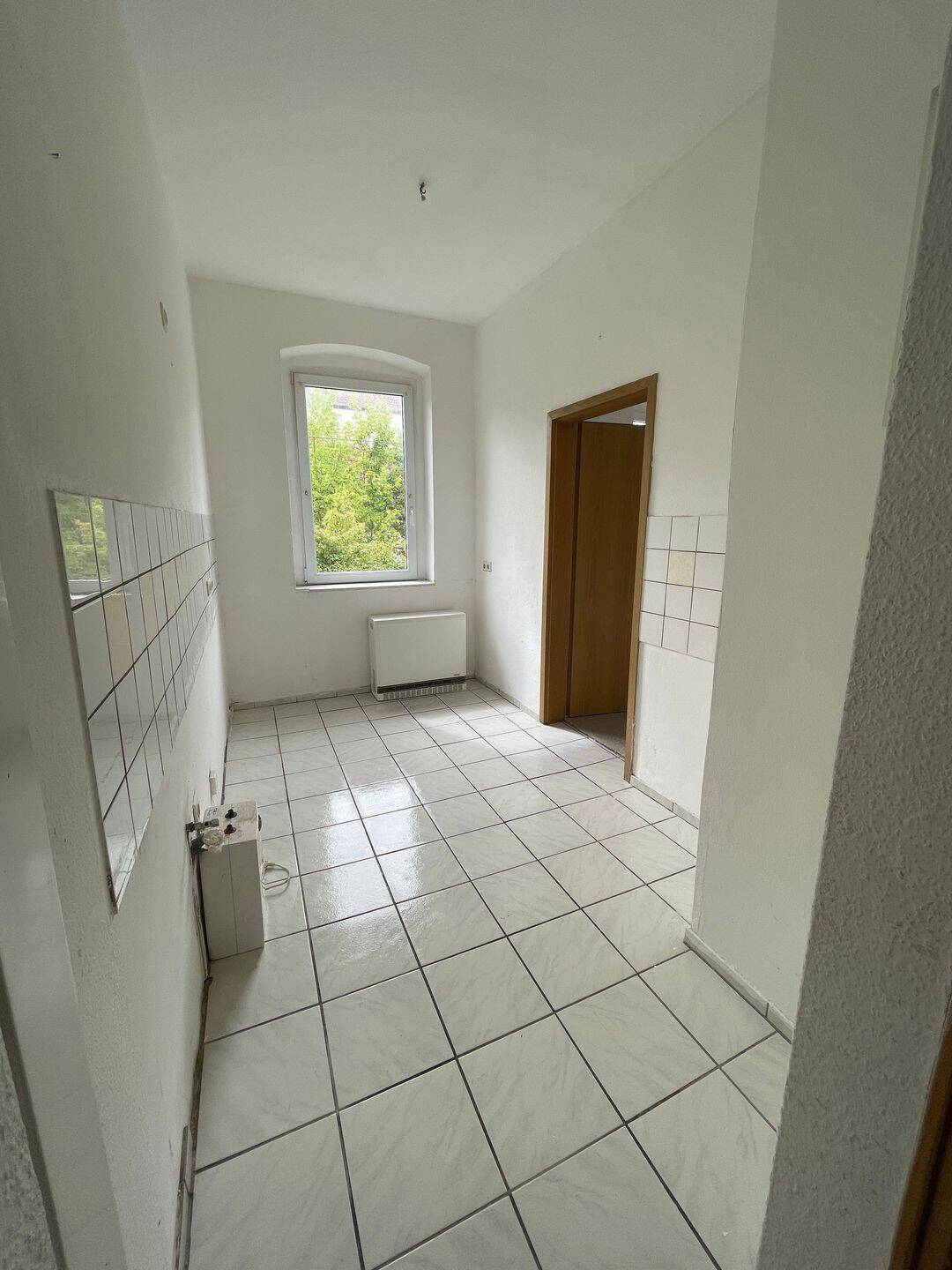 Wohnung Mietwohnung im Grünen mit PKW Stellplatz Garten 06295 Burgsdorf, 6295 Eisleben