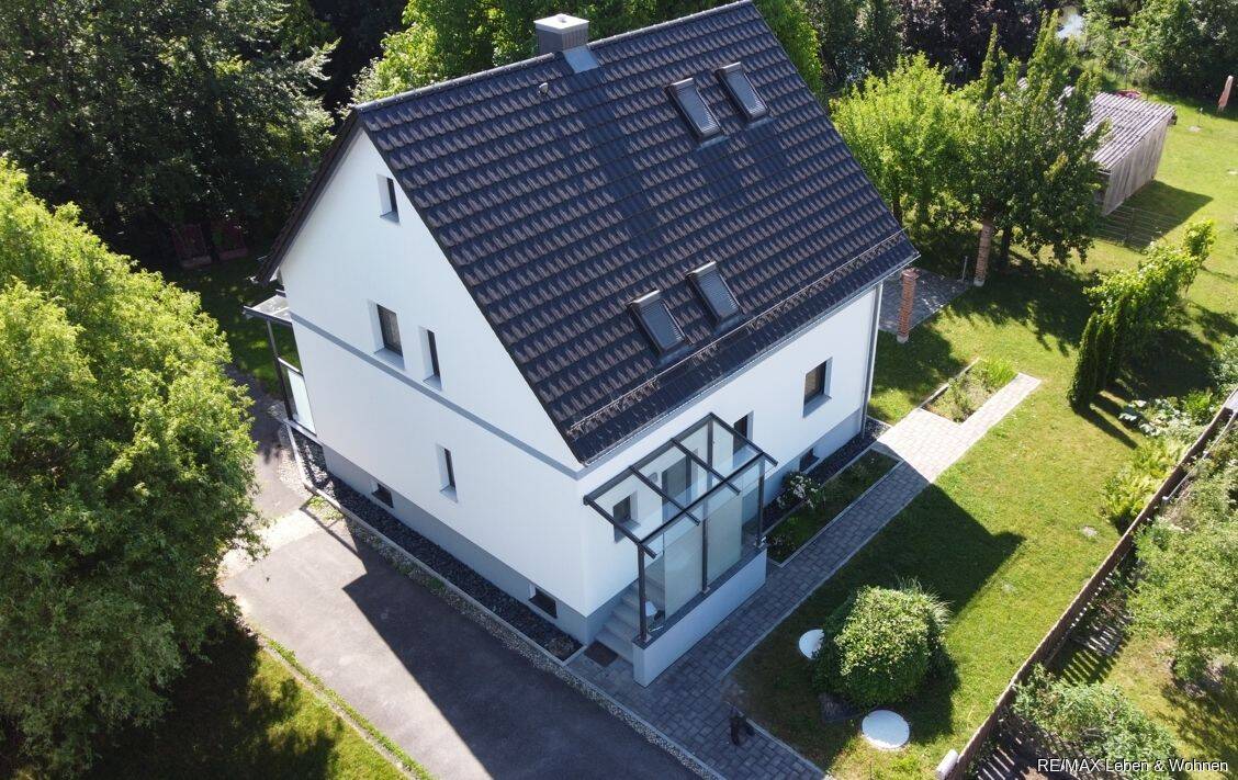 Traumhaus sucht neue Familie ! Kernsaniertes und modernes EFH mit Kaltwintergarten und großem Garten, 85296 Rohrbach