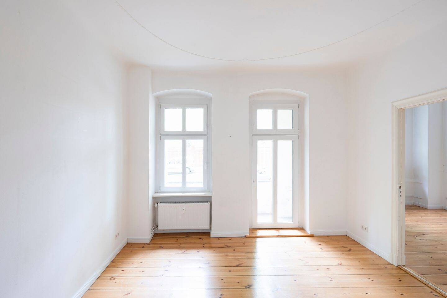 Ihr Traum-Altbau: Lichtdurchflutete 3-Zimmer-Wohnung mit Balkon im klassischen Berliner Altbau!, 12099 Berlin (Neukölln)