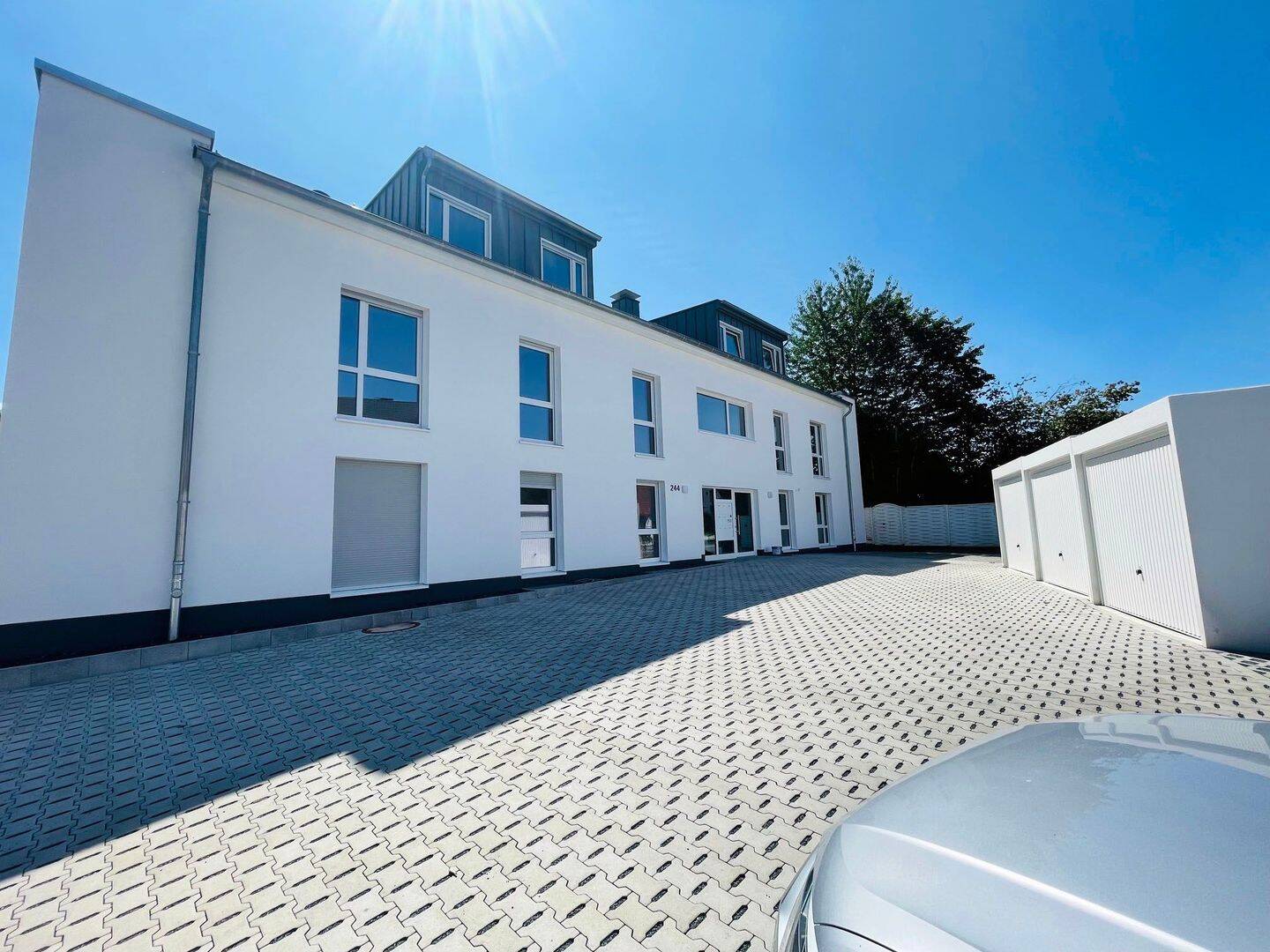 Erstbezug: Neubauwohnung im 1.OG mit großem Süd-Balkon und Aufzug und Garage, 44287 Dortmund (Aplerbeck Aplerbecker Mark Berghofen Schüren Sölde)