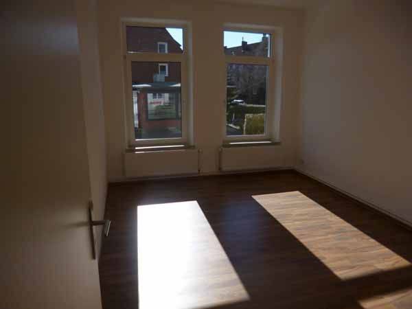 Gepflegte 3 Zimmer im Erdgeschoß in Heppens, 26384 Wilhelmshaven (Heppens Heppenser Groden Innenhafen Innenstadt Neuende)