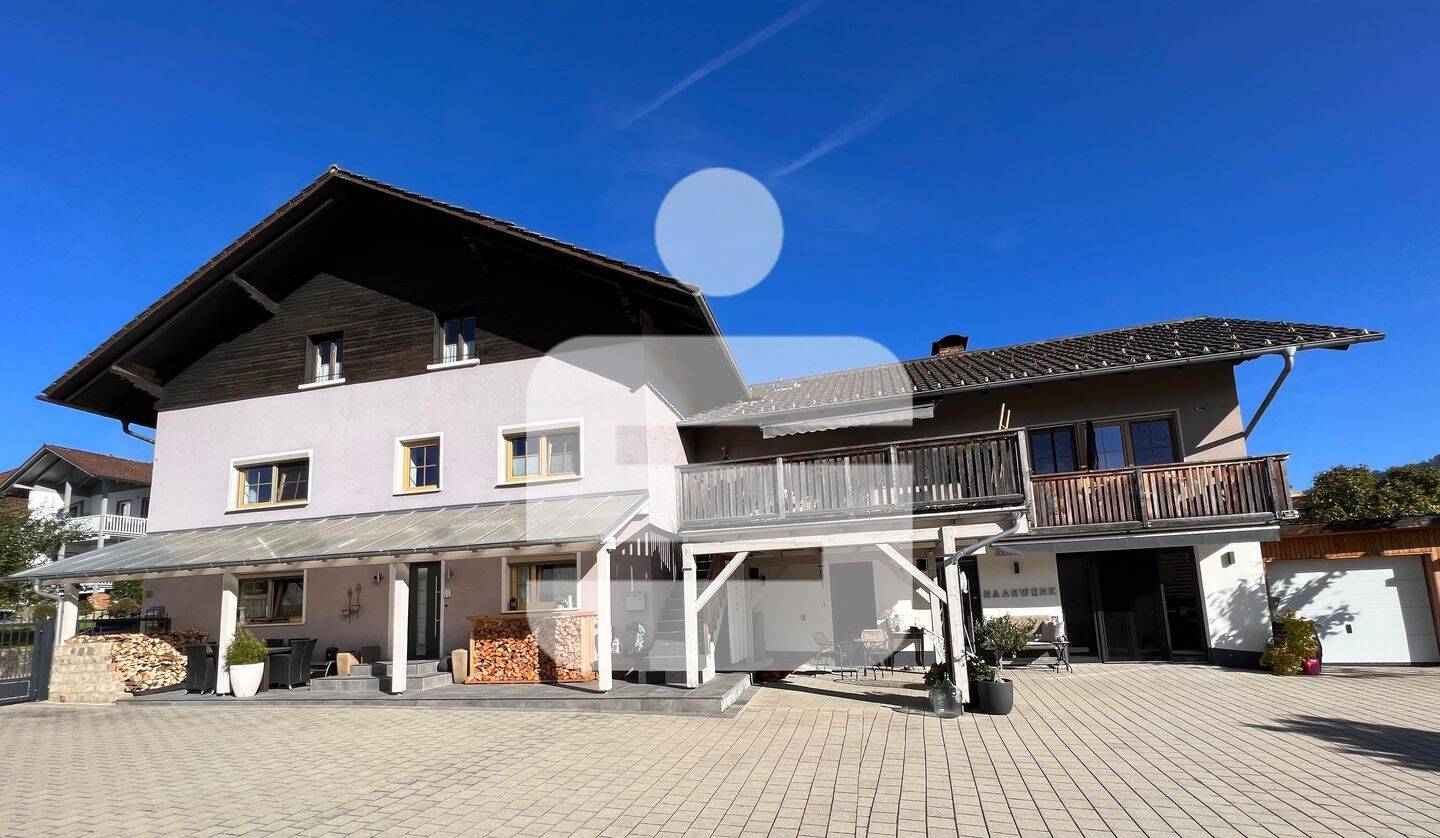 Dorf-Idylle mit Wohlfühlambiente – Wohnhaus mit Einliegerwohnung           Nähe Hauzenberg, 94051 Hauzenberg