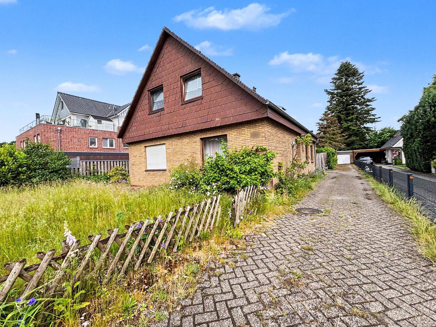 Feines Wohnhaus mit großzügigem Raumangebot für 1-2 Familien in Top-Lage von Oldenburg – Eversten, 26131 Oldenburg (Oldb) (Bloherfelde Eversten)