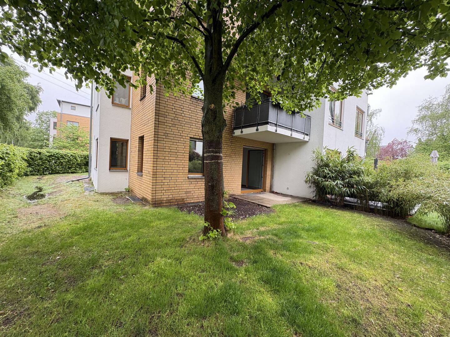 Viel Platz für kleine und große Wünsche! 3 Zimmer-Gartenwohnung ** Provisionsfrei**, 12524 Berlin (Treptow-Köpenick Altglienicke Kleingartenanlage Falkenbrunn 1)