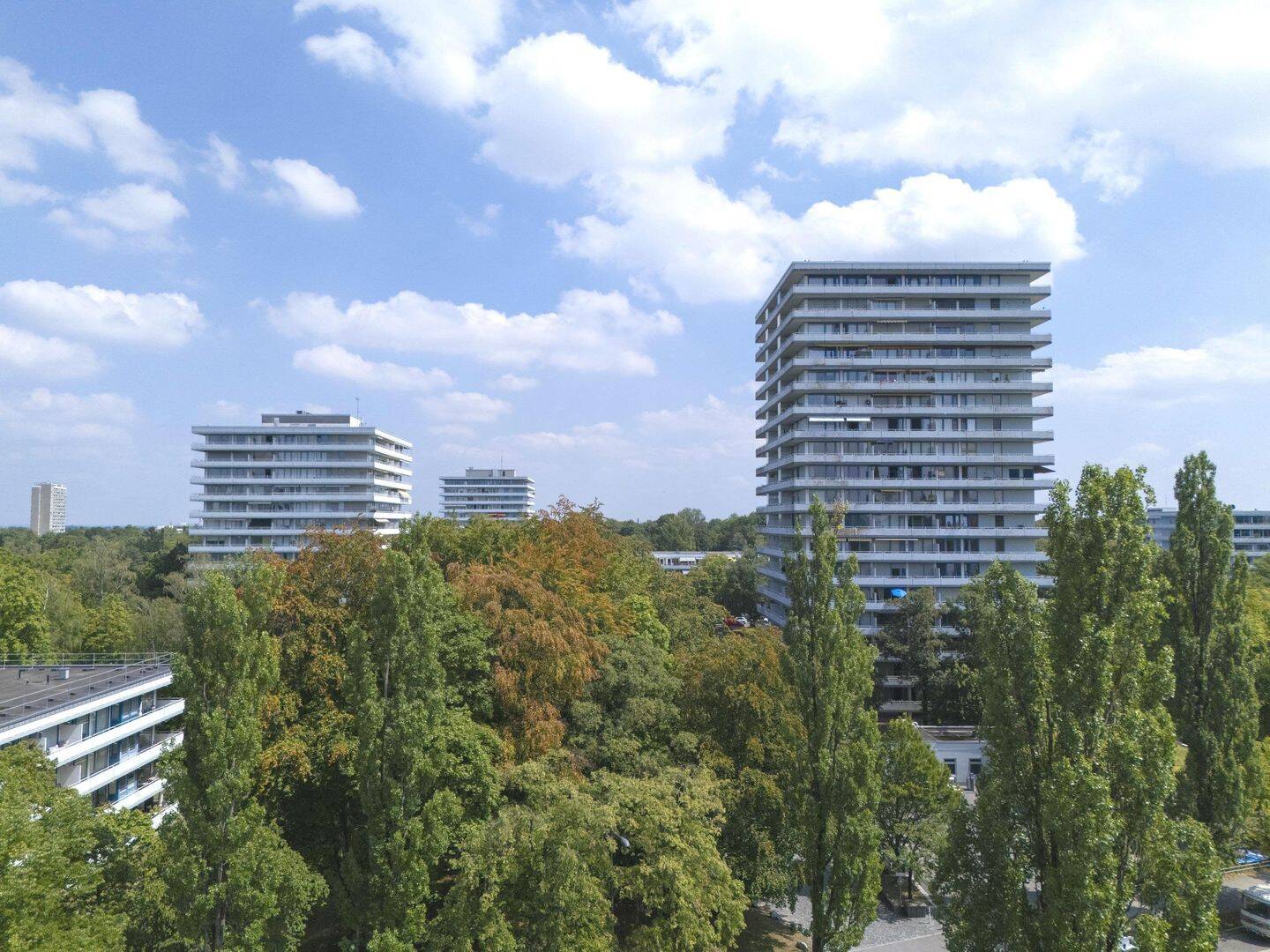 2 Zi. Wohnung mit Fernblick nähe Arabellapark, 81927 München (Bogenhausen)