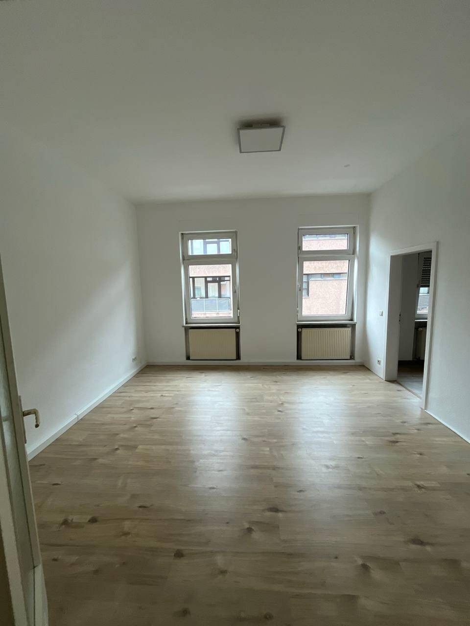 2-Zimmer-Wohnung mit ca. 45 m² zur Vermietung, 67061 Ludwigshafen am Rhein (Mitte Süd)