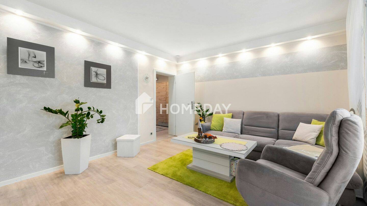 Gepflegte 3-Zimmer-Wohnung mit Balkon, moderner Ausstattung und Einbauküche, 45475 Mülheim an der Ruhr (Dümpten Mellinghofen Mitte-Ost)