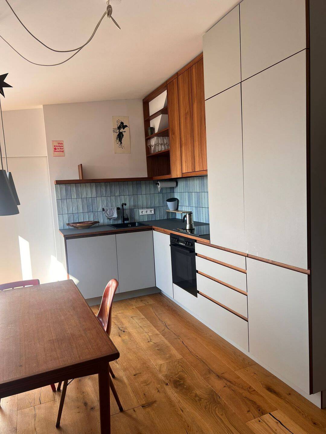 Möblierte Maisonette mit Süd-Dachterrasse in Friedrichshain – befristet 1 Jahr, 10247 Berlin (Friedrichshain-Kreuzberg Friedrichshain Prenzlauer Berg)