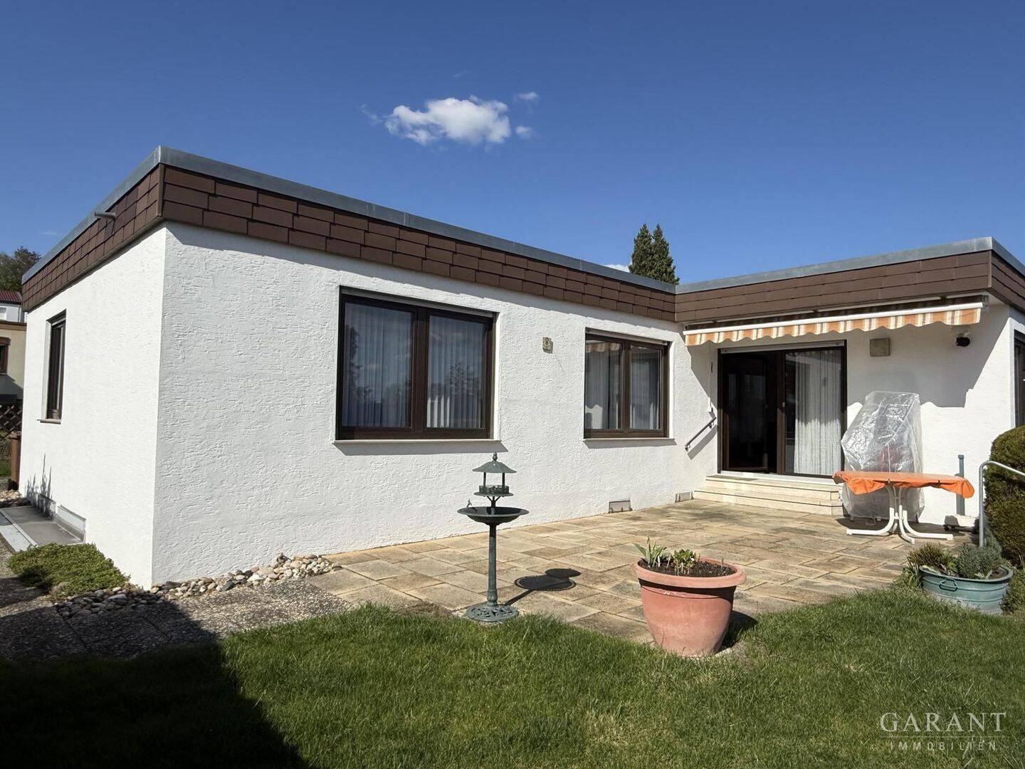 Gepflegter Winkelbungalow im beliebten Wohnort Korb, 71404 Korb