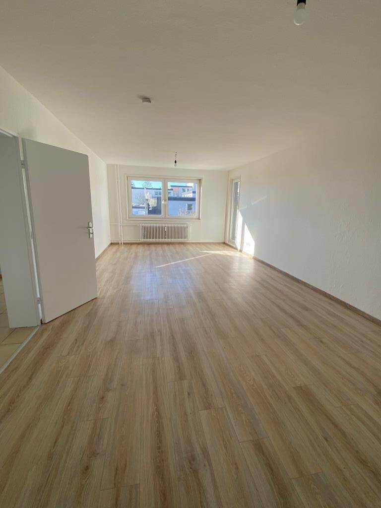 Attraktive 4-Zimmer-Wohnung in Neunkirchen-Zeppenfeld bald bezugsfrei (mit WBS), 57290 Neunkirchen