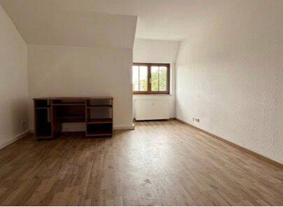 Gemütliche 2-Zimmer-Dachgeschosswohnung in Stadtfeld Ost – ideal für Singles & Paare, 39108 Magdeburg (Altstadt Stadtfeld Ost)