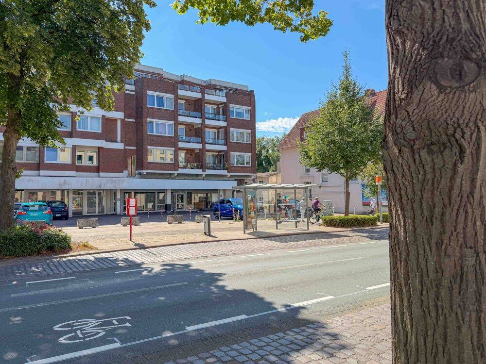 ZENTRALE LAGE // 2-Zimmer-Wohnung mit Loggia Richtung Westen // Aufzug, 21614 Buxtehude