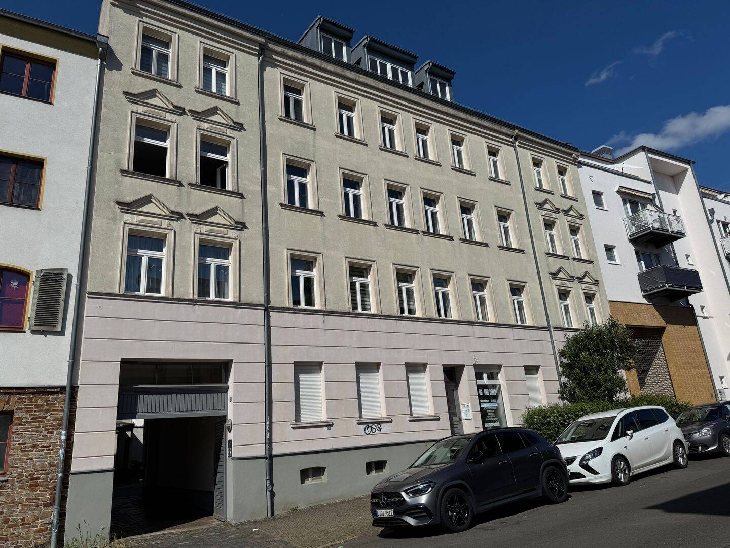Wohnung Leipzig-Möckern: Frisch renovierte 2-Zimmer-Dachgeschoss-Maisonette mit 2 Bädern, Einbauküche, neuer Treppe und Auenwaldblick, 4159 Leipzig (Lützschena-Stahmeln Möckern Wahren)
