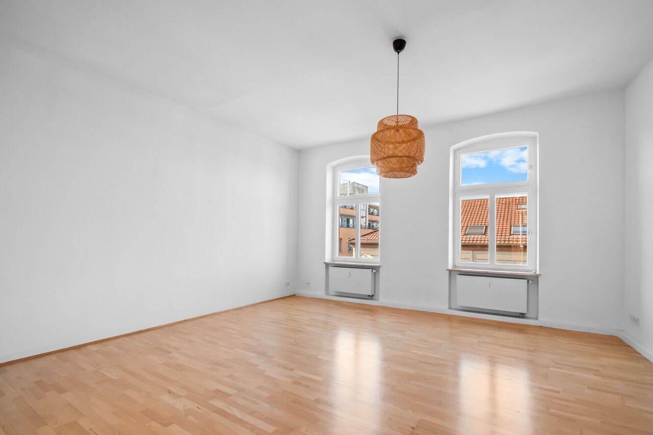 Helle 2-Zimmer-Wohnung mit Einbauküche im Herzen von Bamberg, 96052 Bamberg (Bamberg Gartenstadt Hirschknock Kramersfeld)