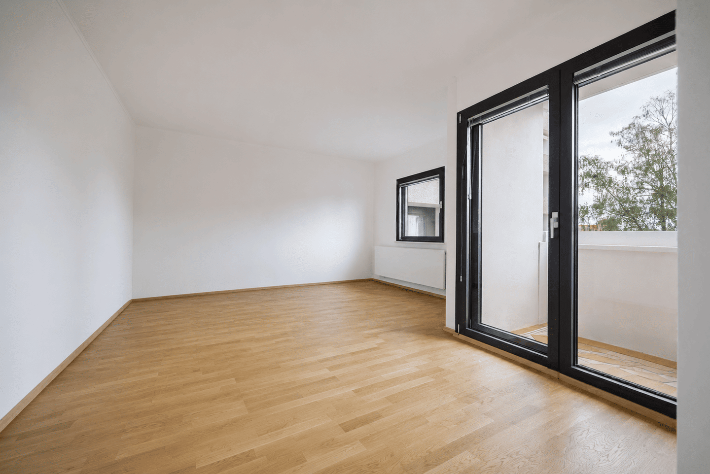 Helle Wohlfühlwohnung mit Balkon, Parkett und optimaler Raumaufteilung, 13407 Berlin (Reinickendorf)