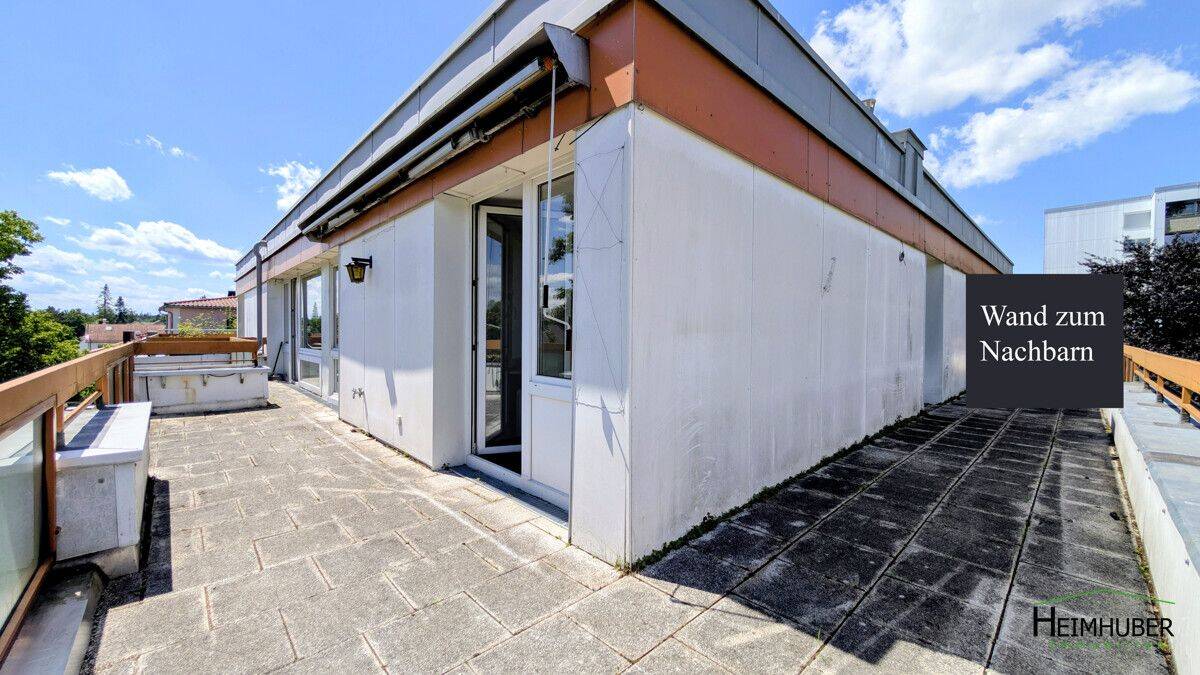 !! Beste Aussichten ! 3 Zimmer Dachterrassenwohnung mit Nord-Ost Ausrichtung !!, 82110 Germering