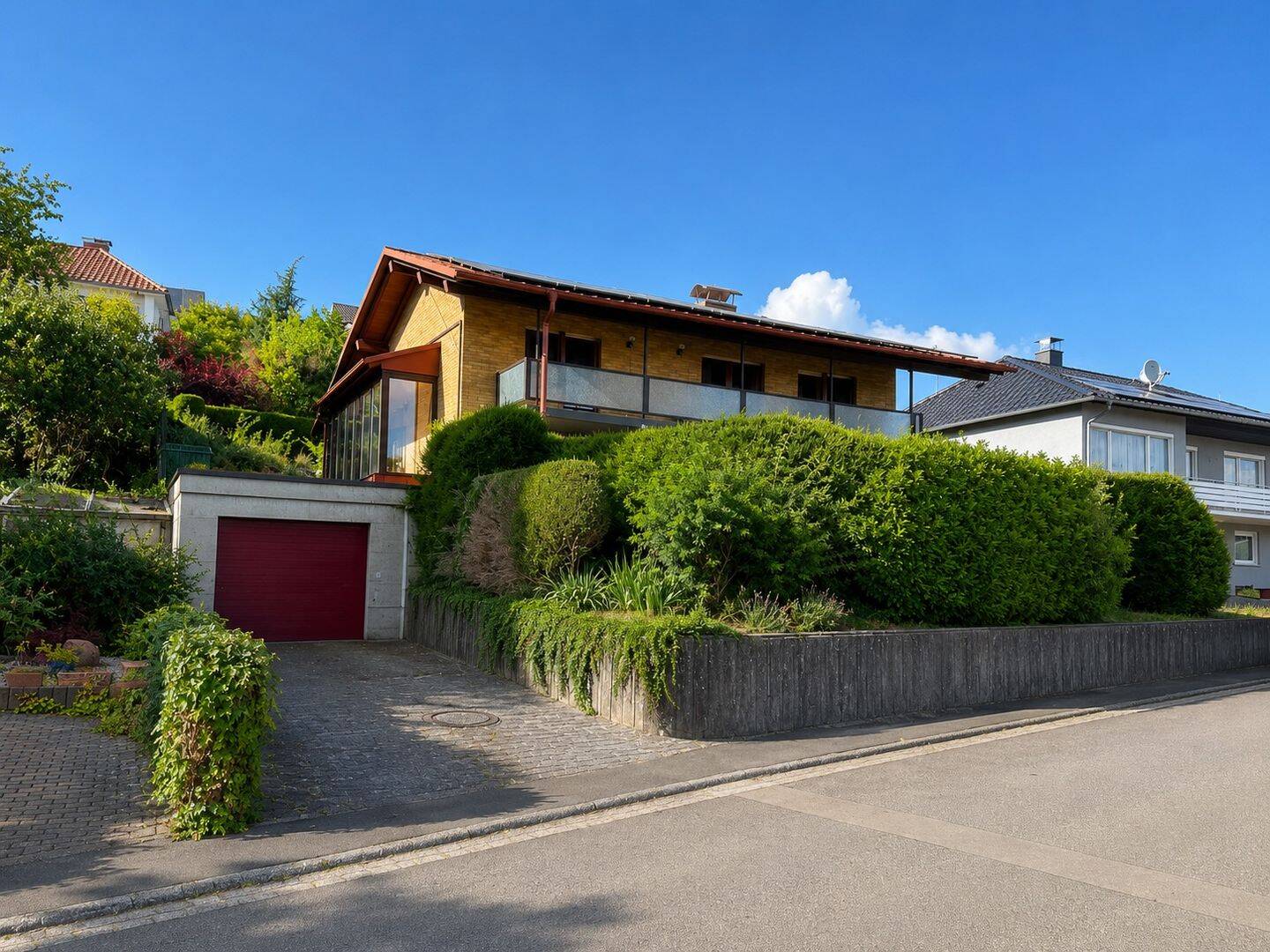 Architektur mit Charakter – Außergewöhnliches Split-Level-Haus in begehrter Wohnlage, 63607 Wächtersbach