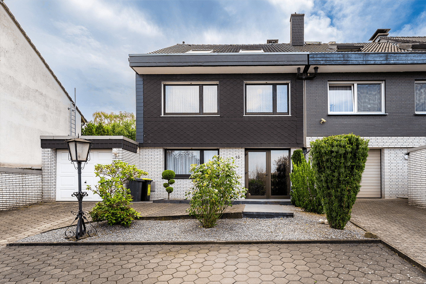 Familienfreundliches Wohnen mit Einliegerwohnung und ländlichem Flair in Dortmund Lanstrop, 44329 Dortmund