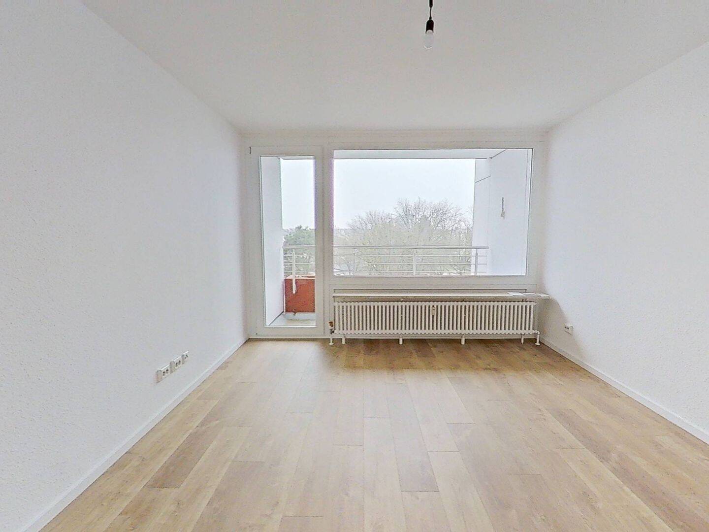 *1 NKM geschenkt* Traumhaftes Zuhause: Gepflegte 4-Zimmer-Wohnung mit Balkon, 56075 Koblenz (Karthause Mitte Oberwerth Stolzenfels Süd)