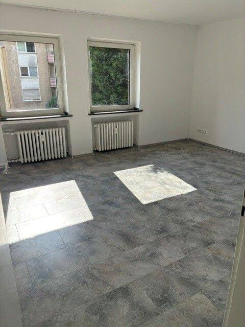 Sommer Special „Gutschein in Höhe von 1.000,00 €“, 3 Zimmer Wohnung zu vermieten, 47137 Duisburg (Mittelmeiderich Obermeiderich Untermeiderich)