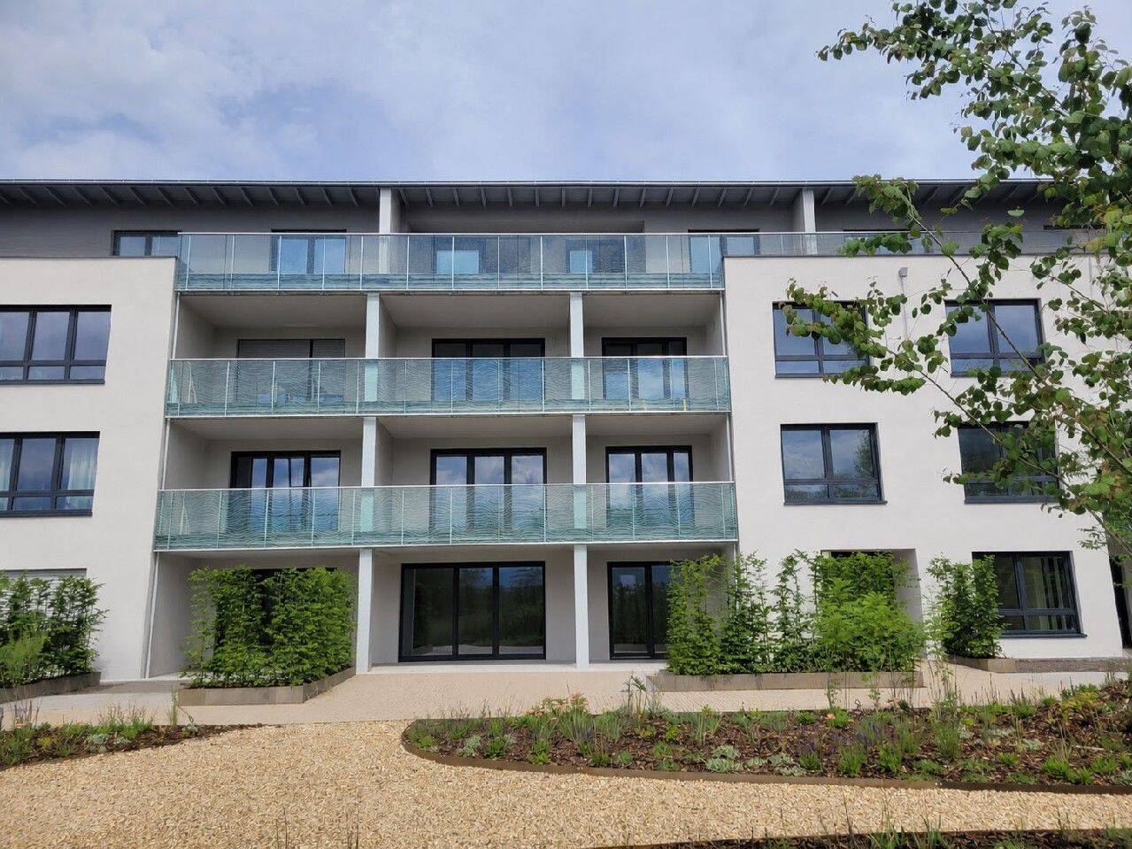 Neubau/Erstbezug: Traumhaftschöne Penthouse-Wohnung direkt an der Wupper!, 42799 Leichlingen (Rhld.)