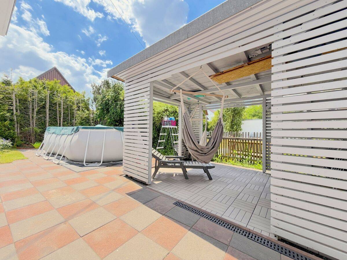 ***Gemeinsam leben, individuell wohnen – gepflegtes Zweifamilienhaus mit Pool und Garten**, 86199 Augsburg (Bergheim Göggingen Haunstetten Inningen)