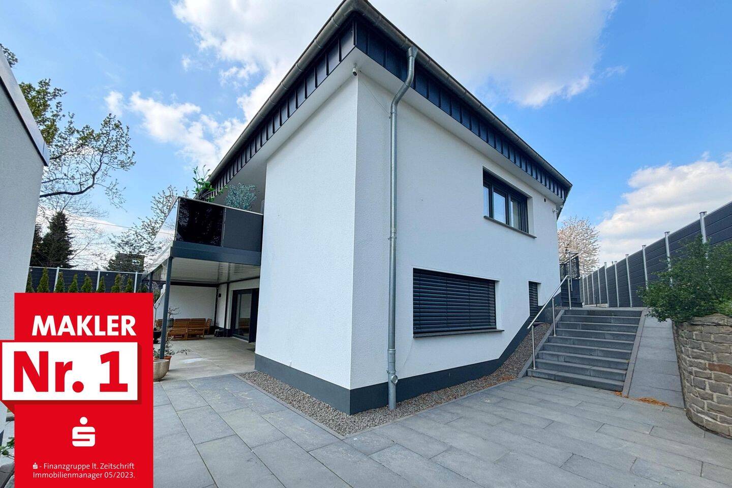 Exklusiver Luxus-Bungalow mit großzügigem Grundstück und hochwertiger Sanierung, 51381 Leverkusen (Bergisch Neukirchen Lützenkirchen Quettingen)