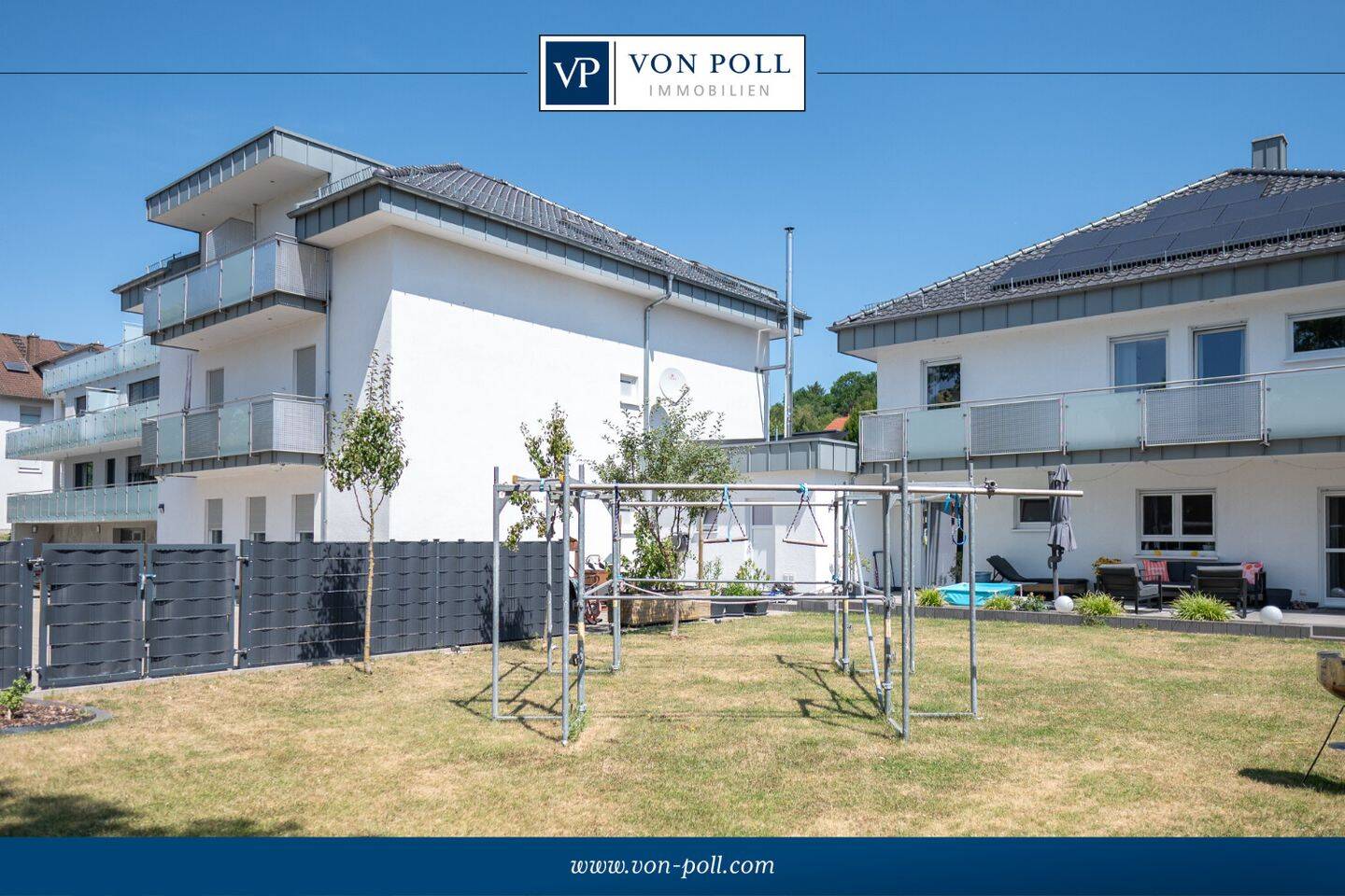 Hochwertiges Ensemble aus Wohnhaus und 4 Appartements in Bad Camberg., 65520 Bad Camberg