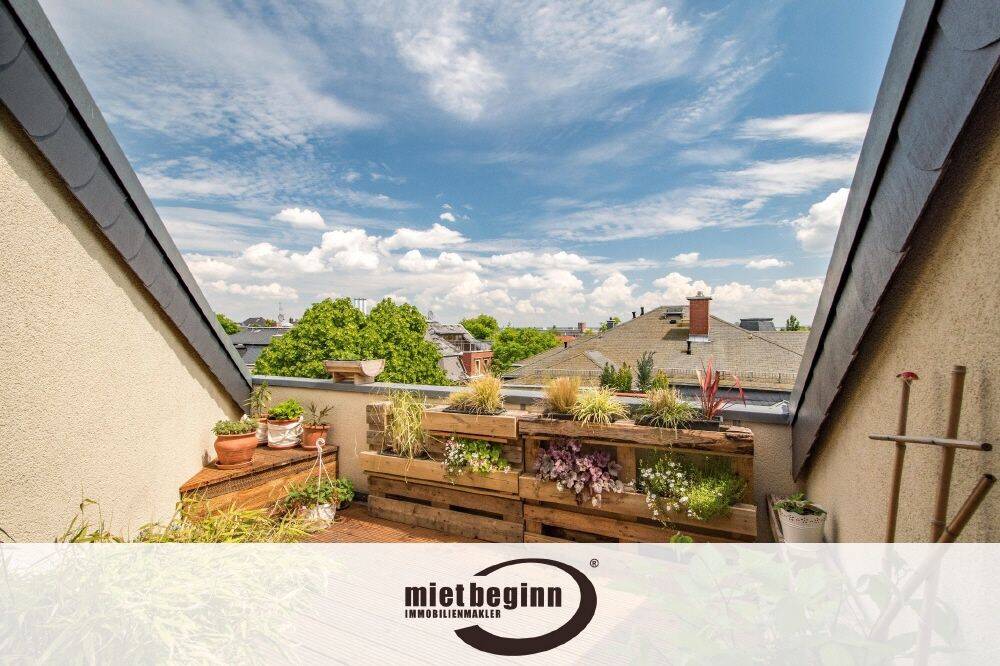 MAISONETTE & DACHTERRASSE – 152 M² IN LÖBTAU – NEUER BODEN – TAGESLICHTBAD – EINBAUKÜCHE – GÄSTE-WC, 1159 Dresden