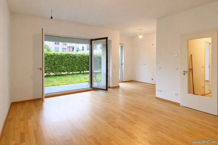 2-Zi.-Neubau-Wohnung mit Garten am Park Gleisdreieck, 10785 Berlin (Mitte Kreuzberg Schöneberg Tiergarten)