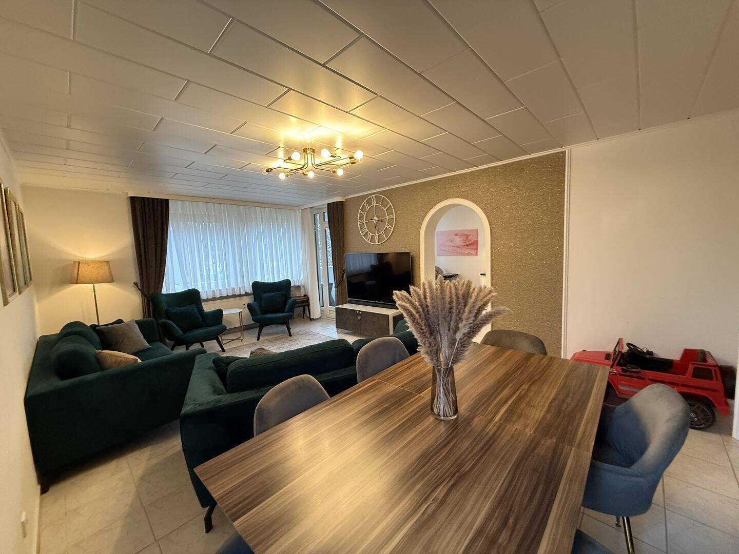 Dietzenbach Top-Lage: Lichtdurchflutete 3-Zimmer-Wohnung, Balkon, 2 Bädern & Stellplatz (Kopie), 63128 Dietzenbach