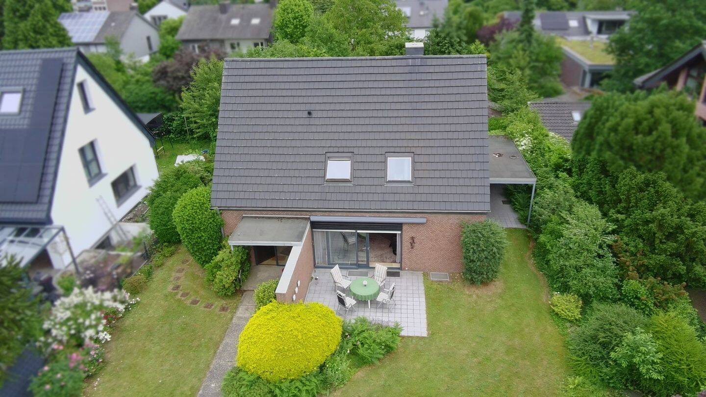 Repräsentatives Familienhaus mit großem Garten in Obrighoven, 46485 Wesel