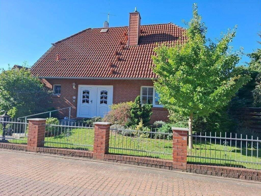 Schmuckes Klinker – Einfam.-Haus in Zerbst OT Nedlitz, 39264 Zerbst/Anhalt
